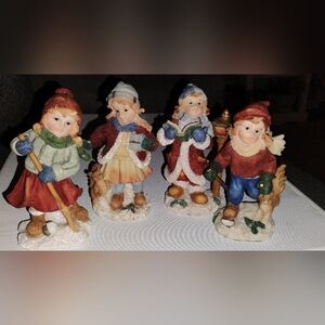 🎁Vintage Christmas Figurines/Christmas In The City Edition By K's Collection🎁